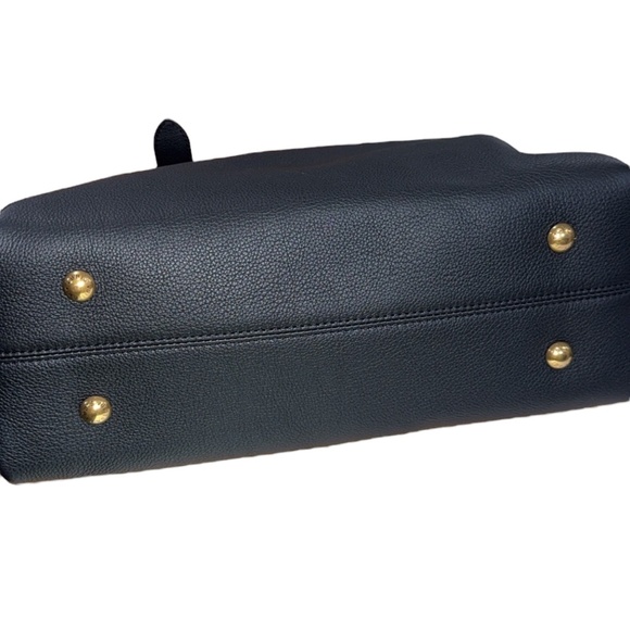 Louis Vuitton Low Key Cabas MM Tote – Black Calfskin w Gold Padlock & Monogram - Picture 7 of 12